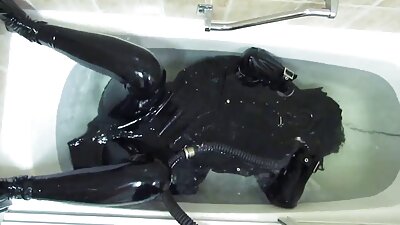 Schwarze reife weiber tube Lesben strapon