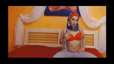 Eine erfahrene Frau treibt den Schwanz ihres Mannes sexvideos mit reifen frauen und schreit laut