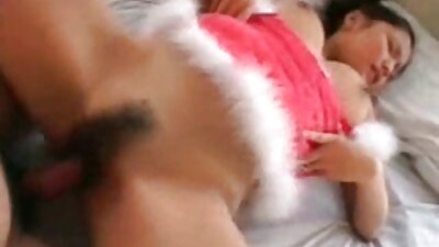 Anstatt in Reichweite zu sein, fickt sie sich mit reife sex tube einem Freund in den Arsch